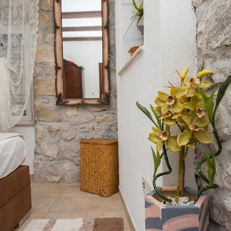 Heritage Palace Listun * Makarska