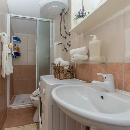 Heritage Palace Listun Apartment