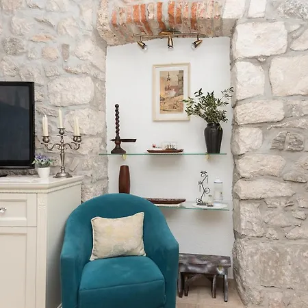 Heritage Palace Listun Lägenhet Makarska