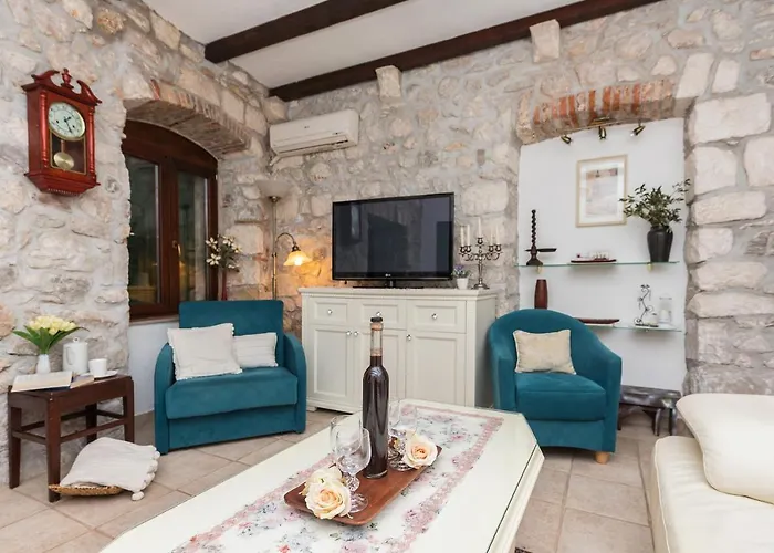 Heritage Palace Listun Makarska