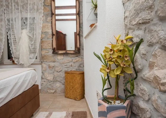 Heritage Palace Listun * Makarska