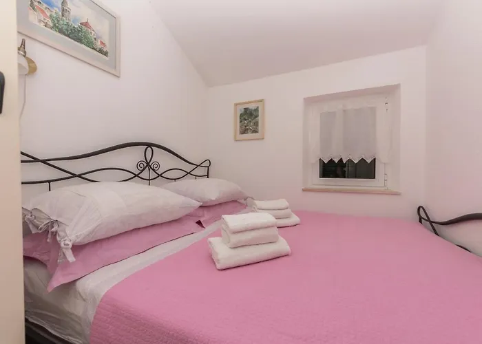 Appartamento Heritage Palace Listun