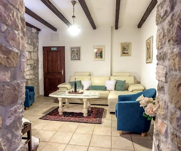 Appartamento Heritage Palace Listun